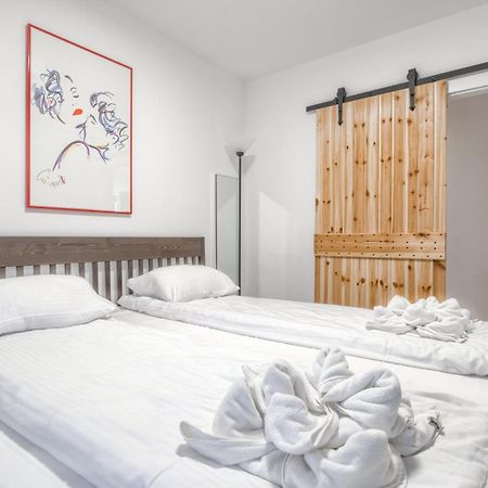 Apartamenty Sun & Snow Polwysep Dziwnów エクステリア 写真
