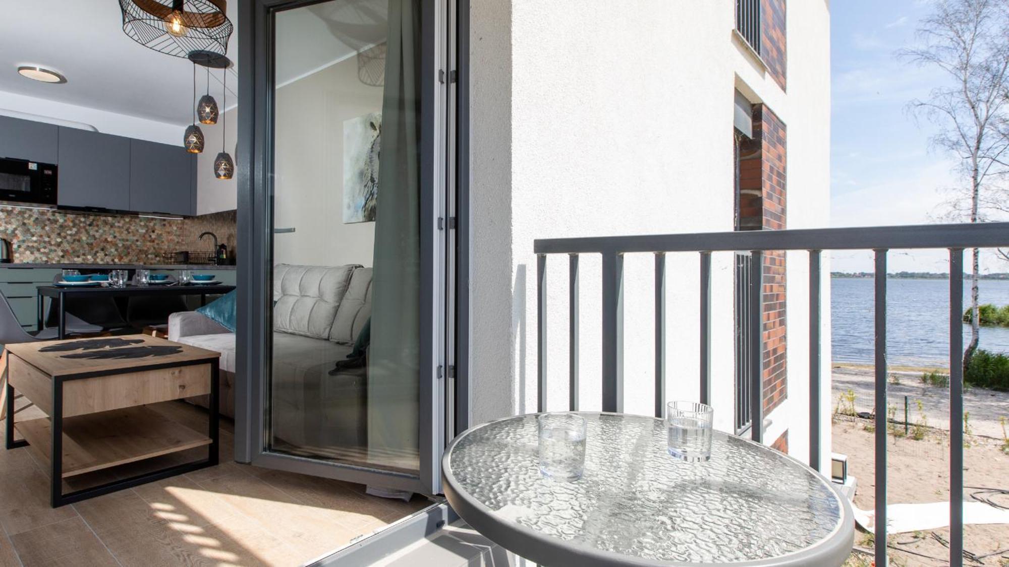 Apartamenty Sun & Snow Polwysep Dziwnów エクステリア 写真