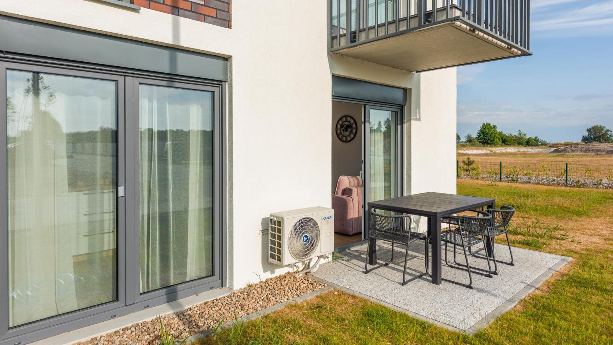 Apartamenty Sun & Snow Polwysep Dziwnów エクステリア 写真