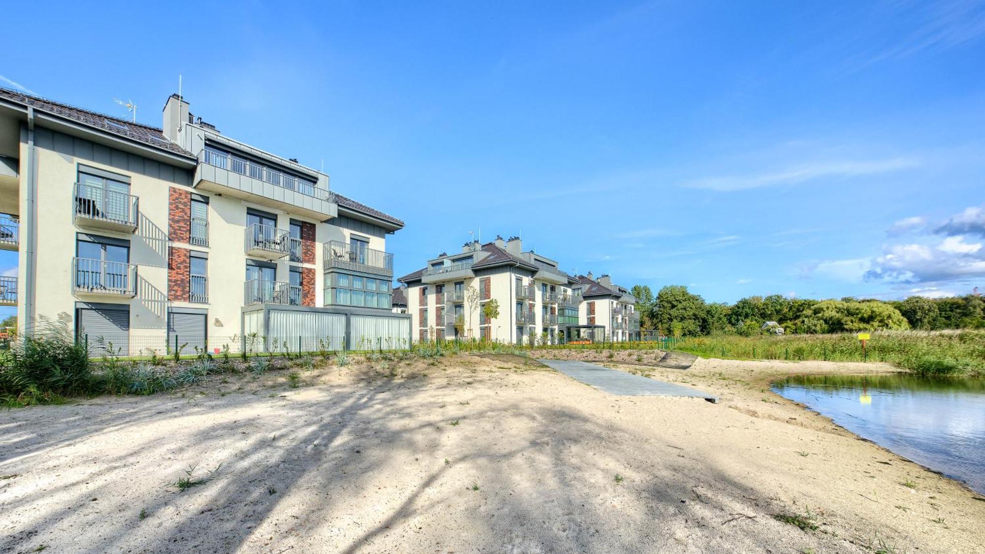Apartamenty Sun & Snow Polwysep Dziwnów エクステリア 写真